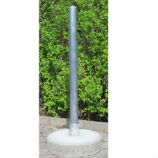 Stolpe med fundament